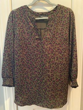 Fortune & Ivy,  Olive and Hot Pink Leopard-Print V-Neck Tunic